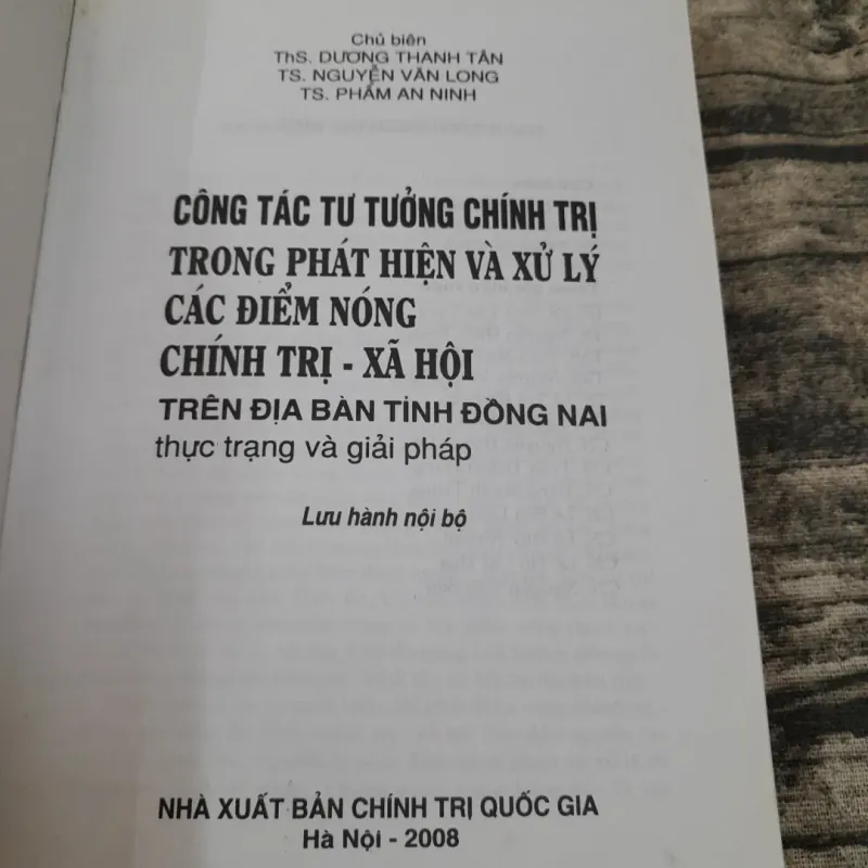 Sách khảo cứu- Công tác tư tưởng trong phát hiện và XL Các điểm nóng tỉnh Đồng Nai 763523