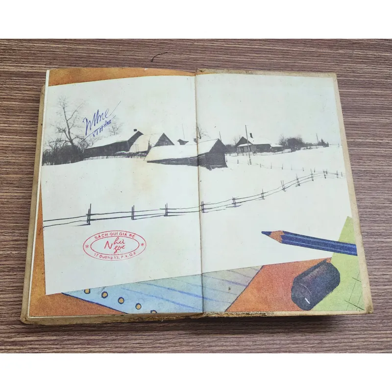 Truyện ký in màu: CHUYỆN THƯỜNG NGÀY Ở HUYỆN (Valentin Ovechkin) 763204