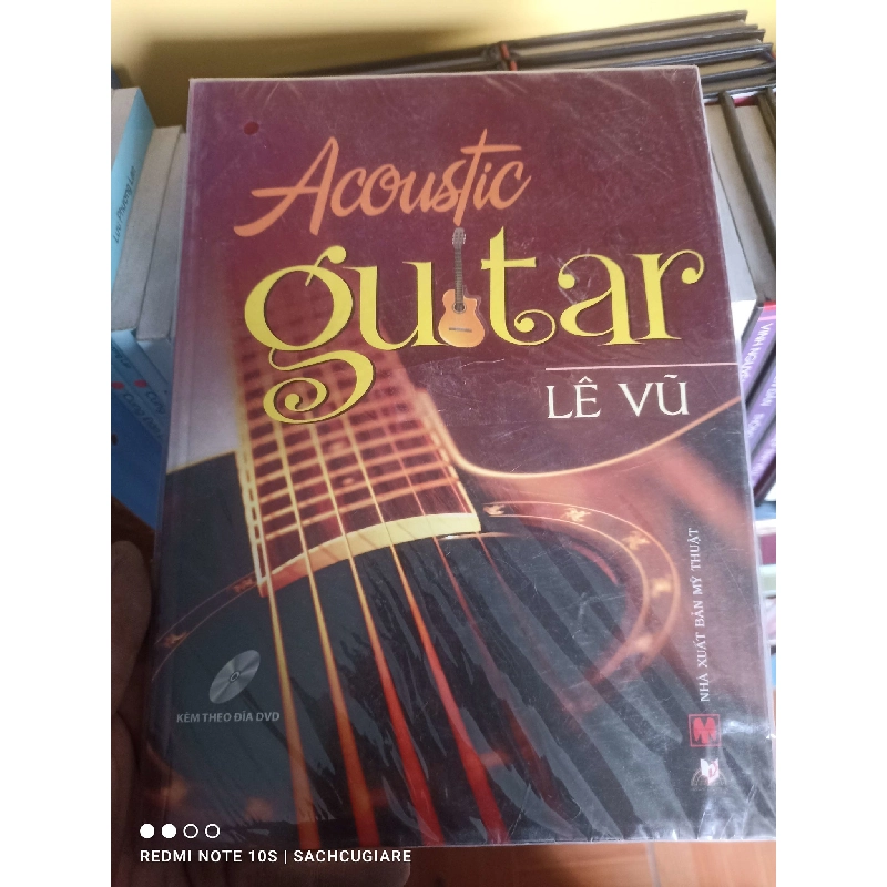 (Sách cũ SCGR) Acoustic guitar - Lê Vũ VAVO-K2SD2-2 - Blogmeo090426 1017294