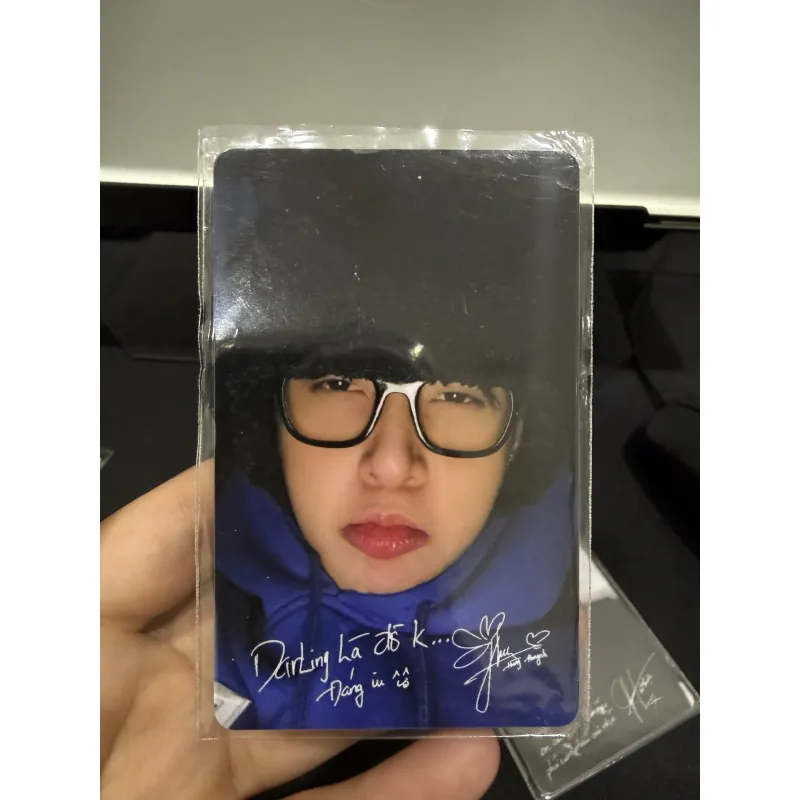 Card bo góc “Anh trai say hi” Hùng Huỳnh (chính hãng tặng từ Concert) 745528