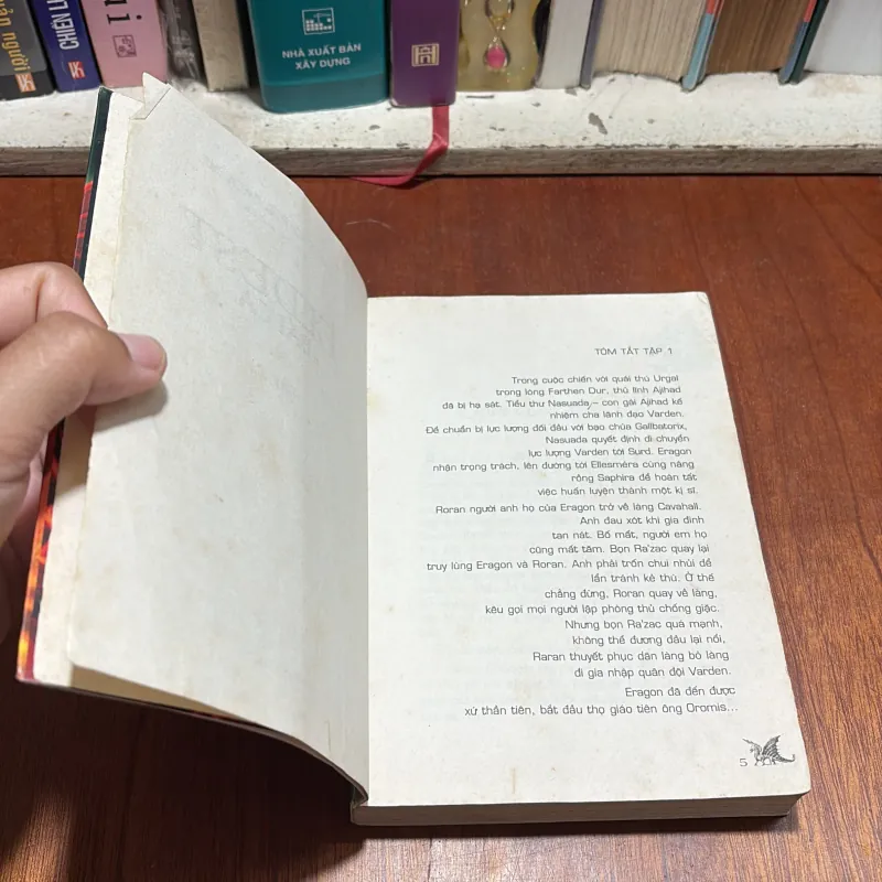II Tựa Sách: ELDEST _ Đại Ca (Tập 2) - CHRISTOPHER PAOLINI - 2006 928105