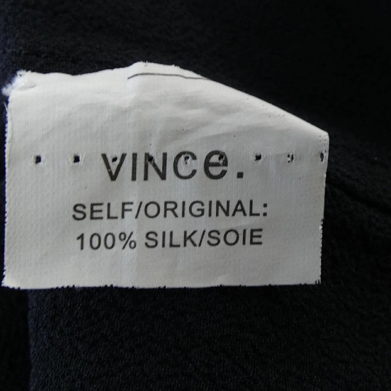 VINCE Top - Hàng hiệu Authentic 627125