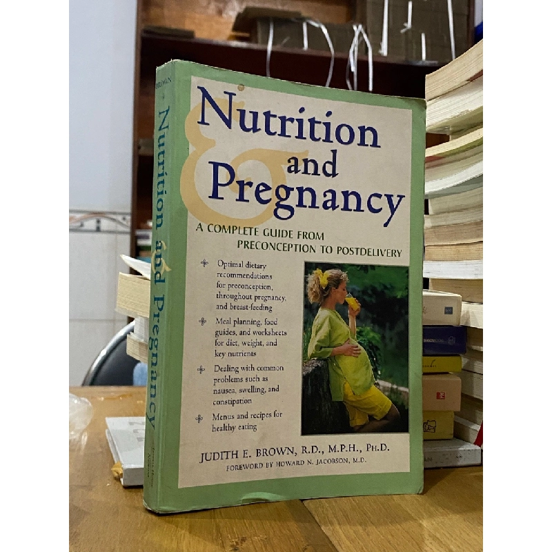 Nutrition and Pregnancy - Judith E. Brown 541972