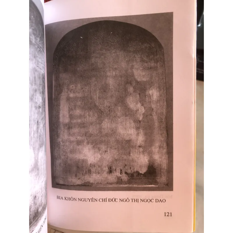 Các vua và hoàng hậu táng ở Lam Kinh - Lê Văn Viện 1008959
