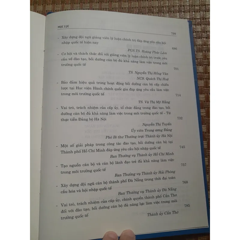 ĐÀO TẠO BỒI DƯỠNG CÁN BỘ ĐỦ KHẢ NĂNG... 755802