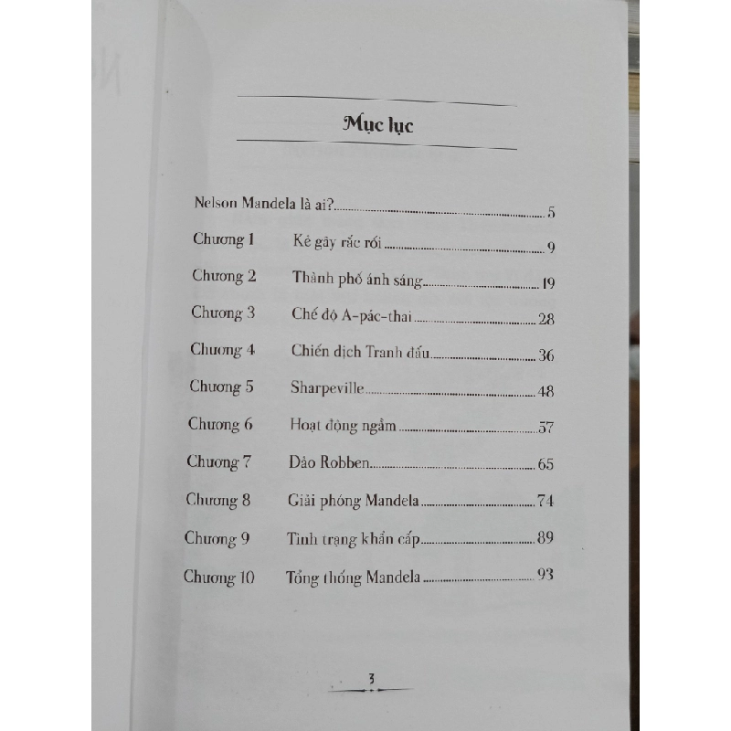 Nelson Mandela là ai? - Pam Pollack & Meg Belviso (Nguyệt Minh dịch) 476495