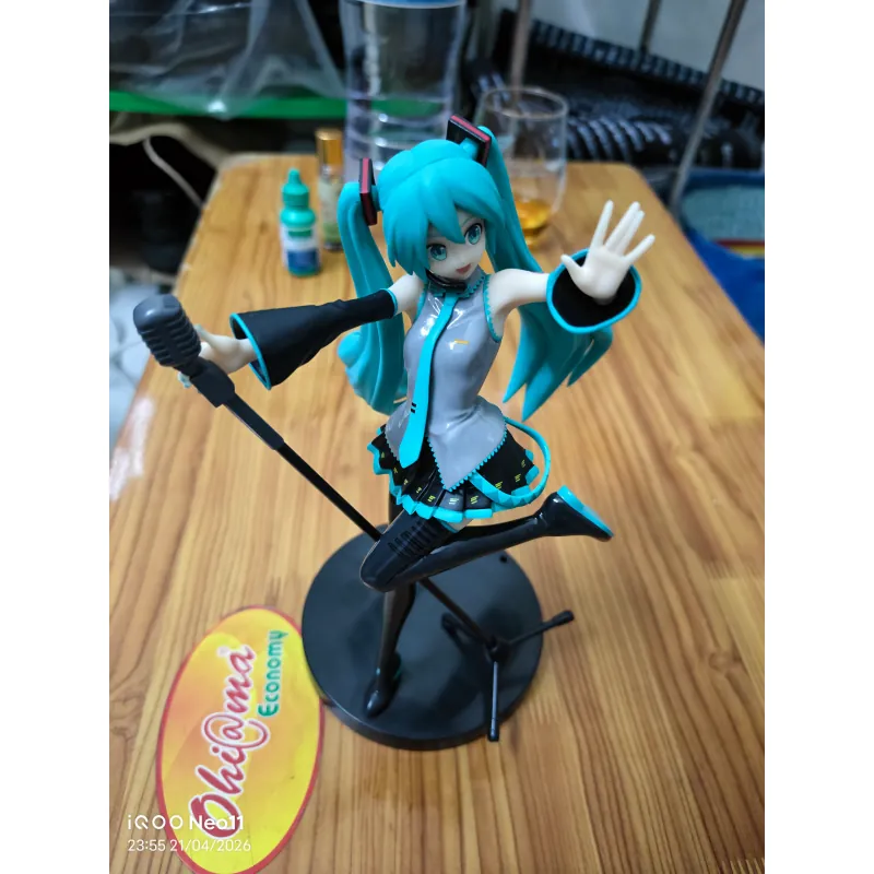 [Figure] Mô hình Hatsune Miku 1025545
