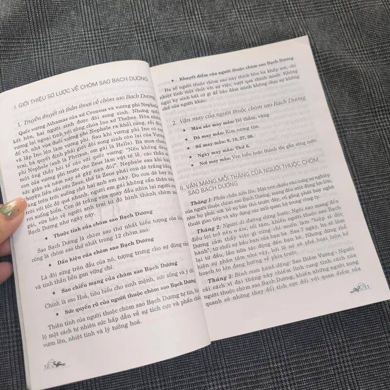 Sách Chiêm tinh học - 12 Chòm sao & Tính cách con người - Giá bìa 68k 319973