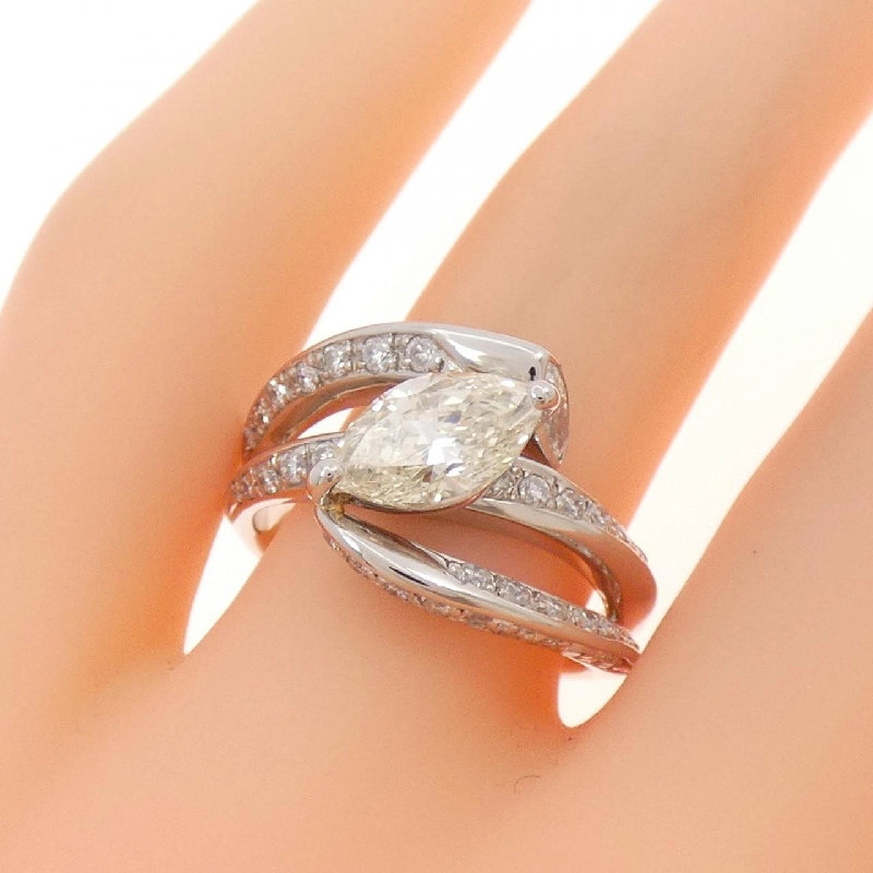 Nhẫn kim cương PT900 1.166CT 671881