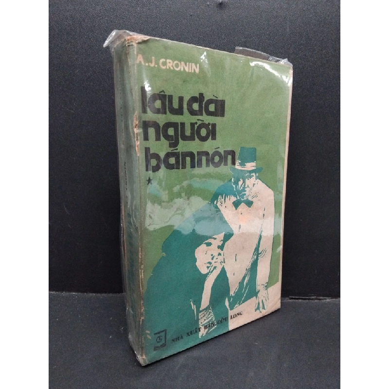 Lâu đài người bán nón mới 60% bẩn bìa, ố vàng, rách gáy HCM2110 A.J.Cronin VĂN HỌC 305920