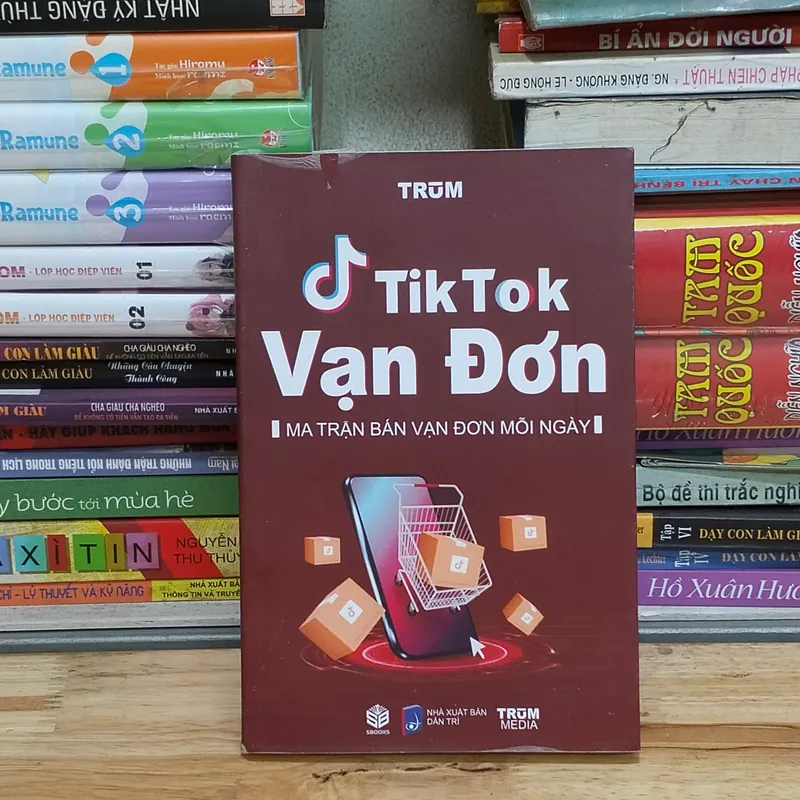 Bộ sách tổng hợp về Tiktok 564273