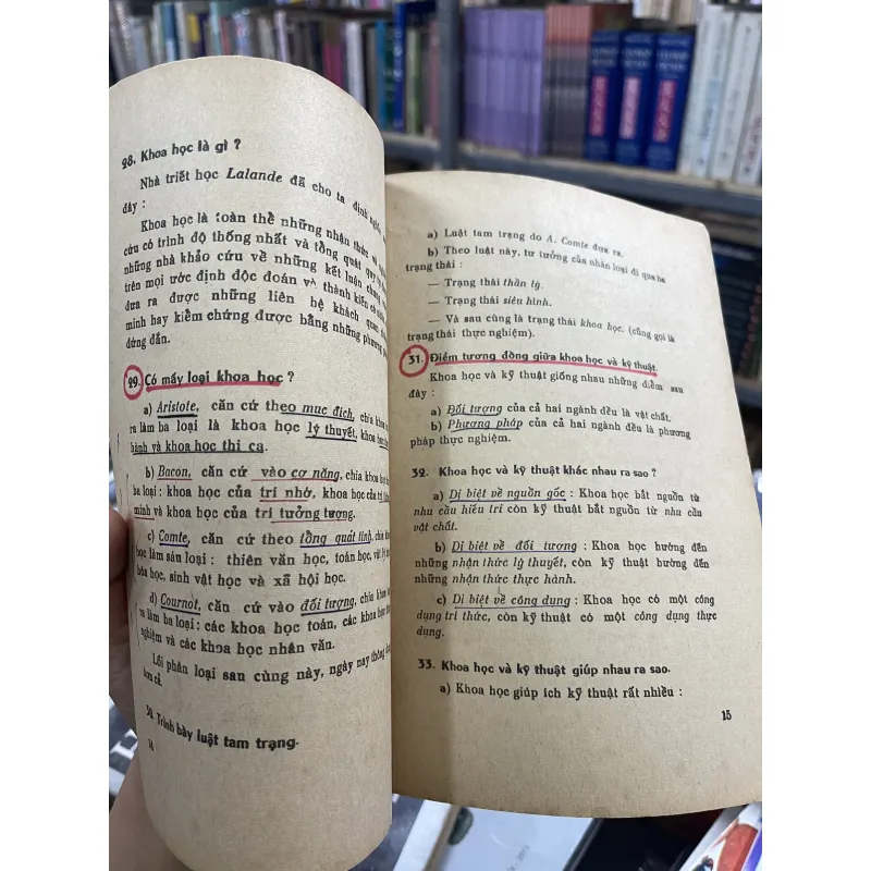 CÂU HỎI GIÁO KHOA TRIẾT HỌC TẬP 1: LUẬN LÝ HỌC VÀ ĐẠO ĐỨC HỌC - TRẦN BÍCH LAN 969861