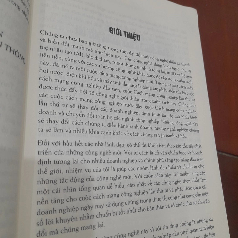 Bernard Marr - 25 XU HƯỚNG CÔNG NGHỆ, định hình cách mạng 4.0 446762