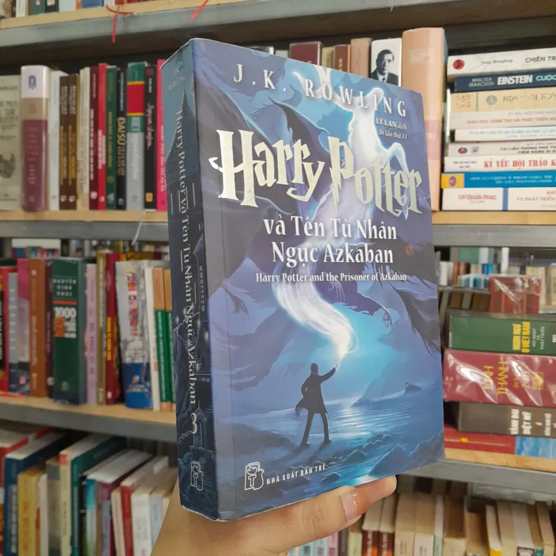 HARRY POTTER VÀ TÊN TÙ NHÂN NGỤC AZKABAN ( J.K.ROWLING - LÝ LAN DỊCH) 1002333