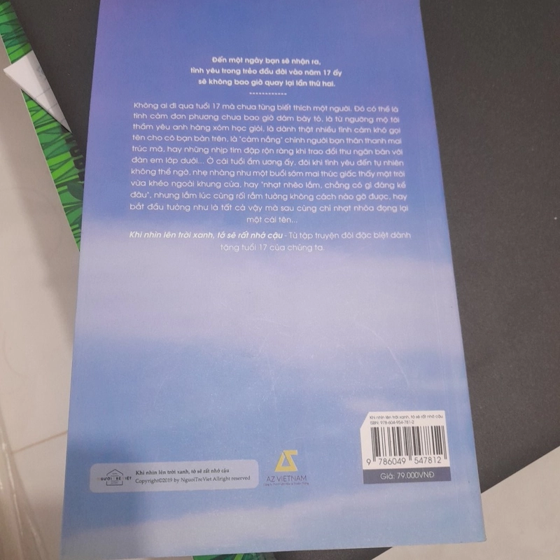 Khi nhìn lên trời xanh tớ sẽ rất nhớ cậu 320318