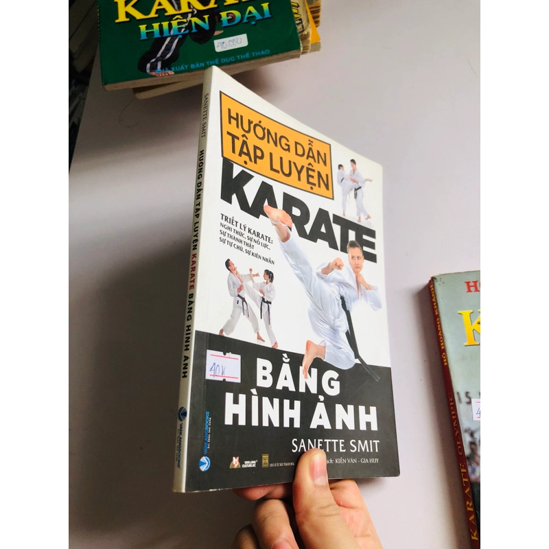 📚 SÁCH VỀ KARATE  🥋 542433