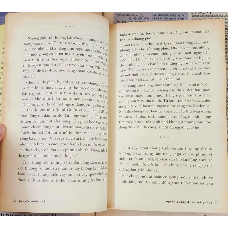 Nhà văn Nguyễn Nhật Ánh: NGƯỜI QUẢNG ĐI ĂN MÌ QUẢNG (tạp văn, 202 trang) 1003735