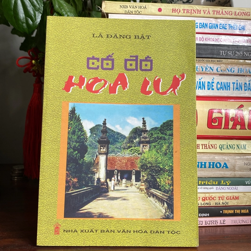 CỐ ĐÔ HOA LƯ (XB 2006) 502289