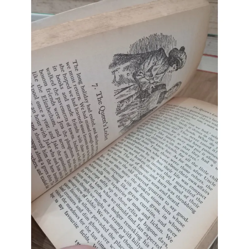 A traveller in time - Alison Uttley 707629