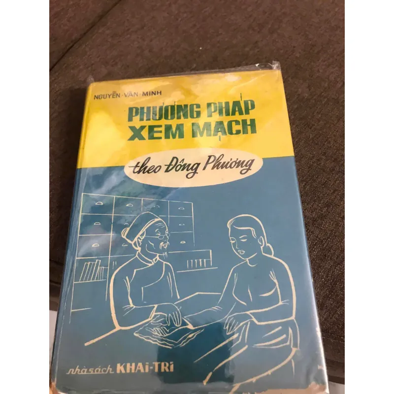 PHƯƠNG PHÁP XEM MẠCH THEO ĐÔNG PHƯƠNG (BÌA CỨNG)  Tác giả: NGUYỄN VĂN MINH 598064