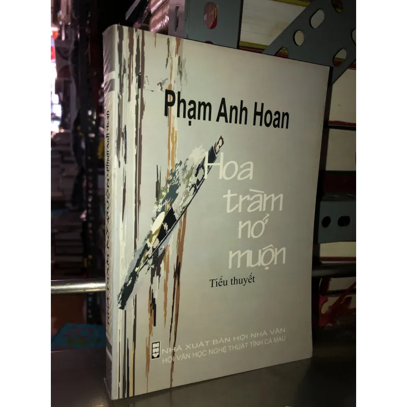 Hoa trà nở muộn - Phạm Anh Hoan 1010606