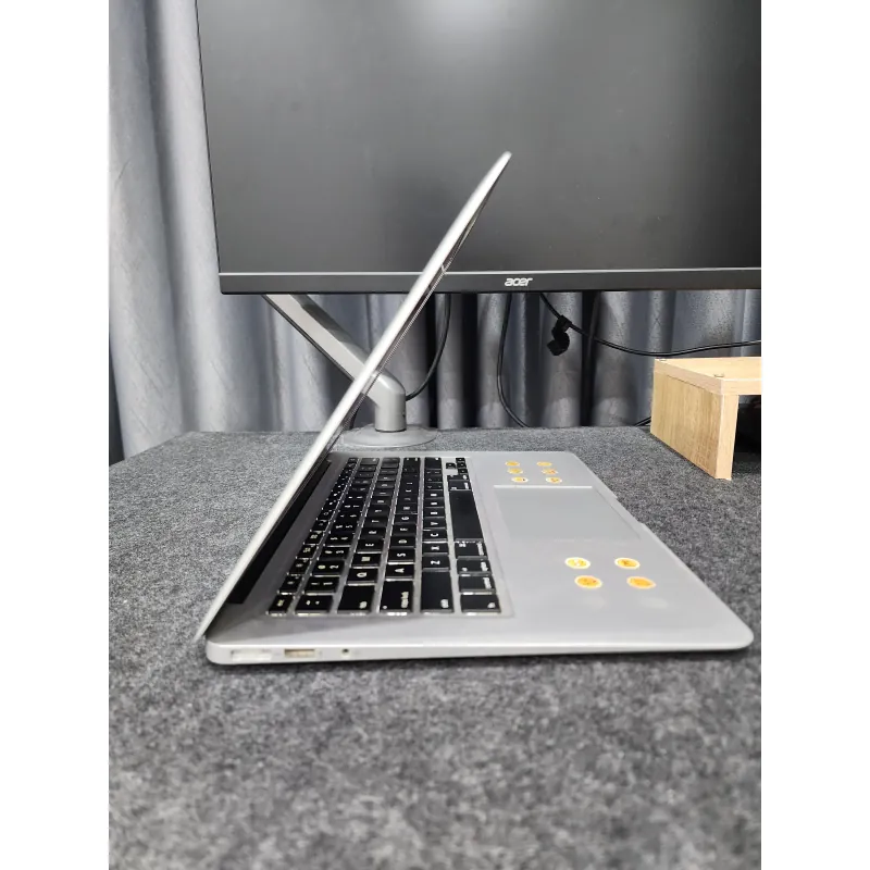 Macbook air 13 2017 8GB 128GB 995024