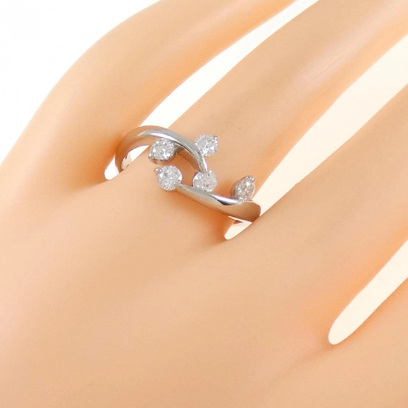 Nhẫn kim cương PT900 0.50CT - Hàng hiệu Authentic 851019