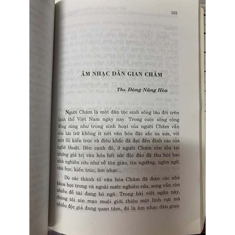 VĂN HÓA CÁC DÂN TỘC THIỂU SỐ Ở NAM BỘ - NGUYỄN THÚY MAI (BIÊN TẬP NỘI DUNG) 548632