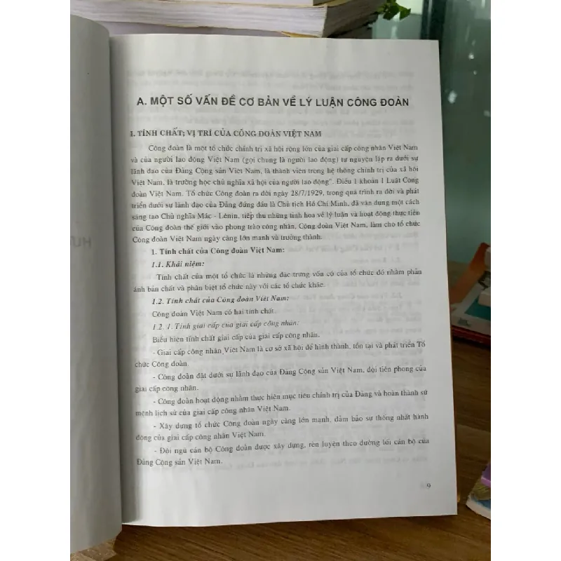 Hướng dẫn nghiệp vụ hoạt động công đoàn các cấp NXB Lao Động 717518