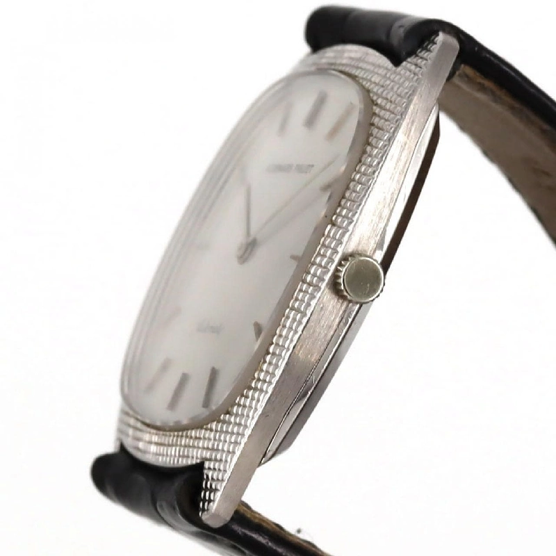 Audemars Piguet Tonneau WG WG Automatic - Hàng hiệu Authentic 880229