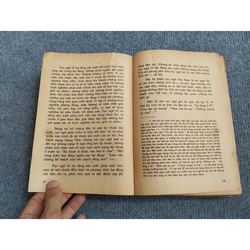 VĂN HỌC DÂN GIAN TẬP II 533388