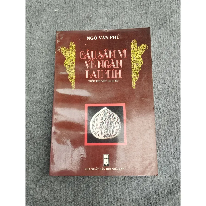 CÂU SẤM VĨ VỀ NGÀN LAU TÍM - NGÔ VĂN PHÚ 993223