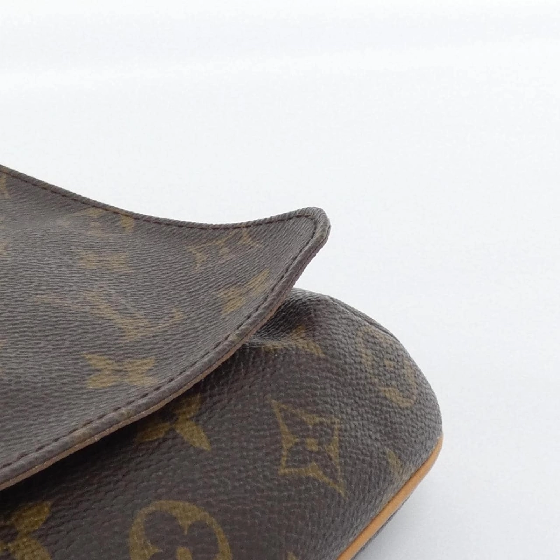 Túi đeo vai Louis Vuitton Monogram Musette Salsa M51258 610497