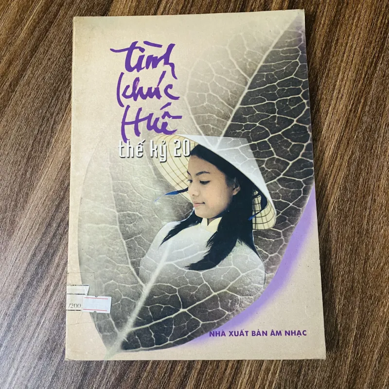 Tình khúc Huế thế kỷ 20 992147