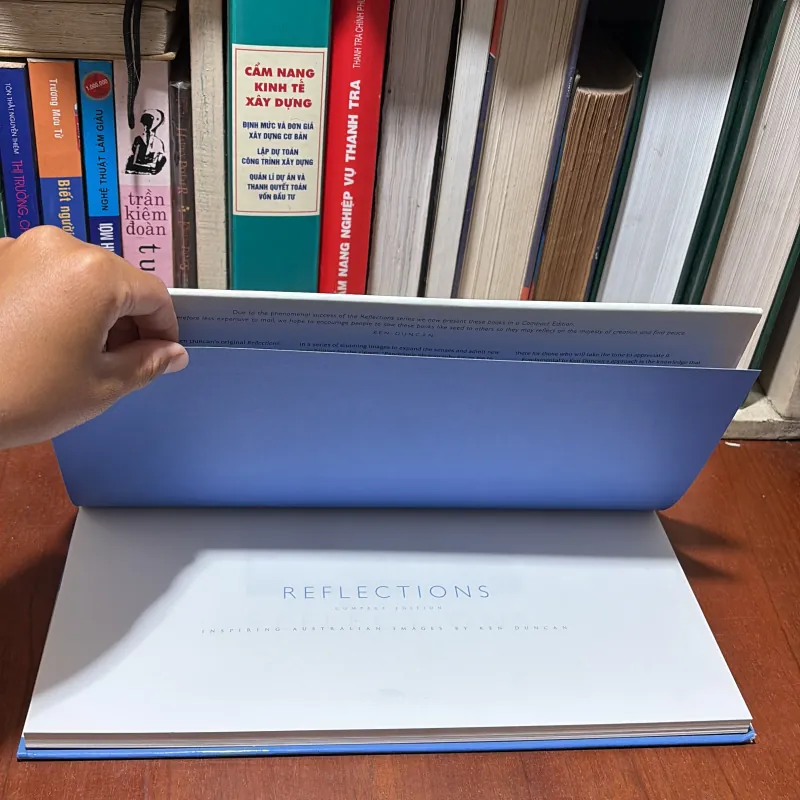 [Sách Tiếng Anh, Bìa Cứng, In Màu] - II REFLECTIONS - Inspring Australian Images 798041