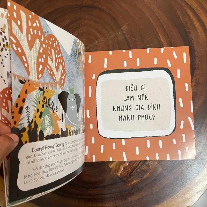 II Sách khổ to: Gia Đình Nào Cũng Tuyệt (Vẻ đẹp của sự đa dạng các mô hình gia đình) 455733