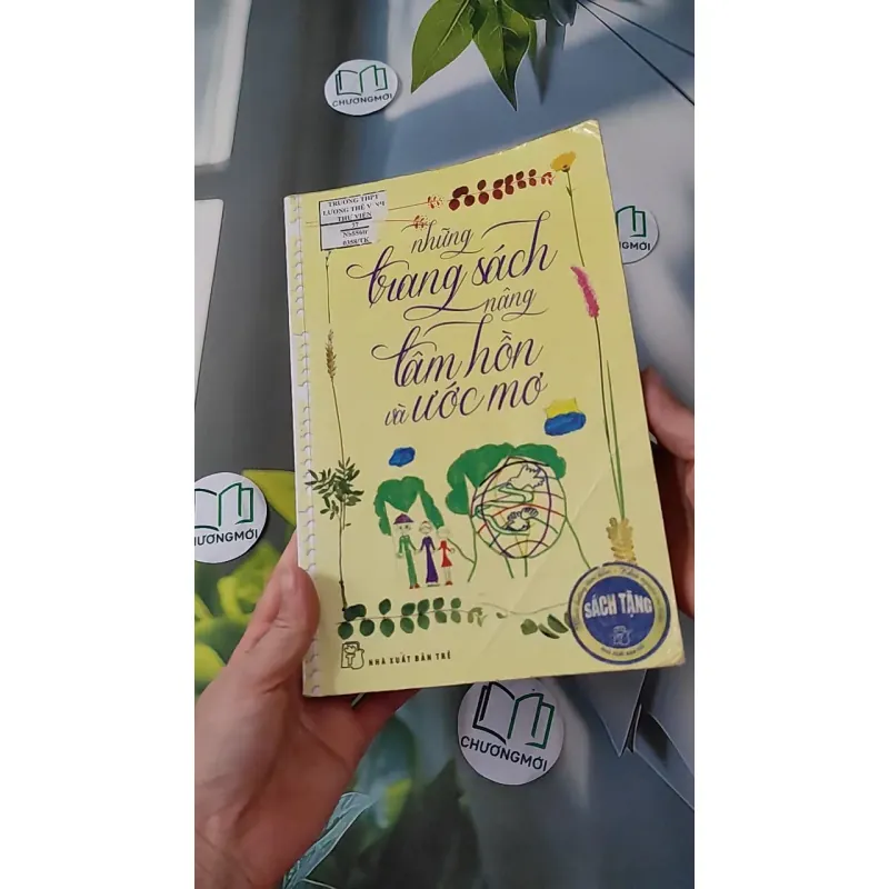 Những trang sách nâng tâm hồn và ước mơ 1018823