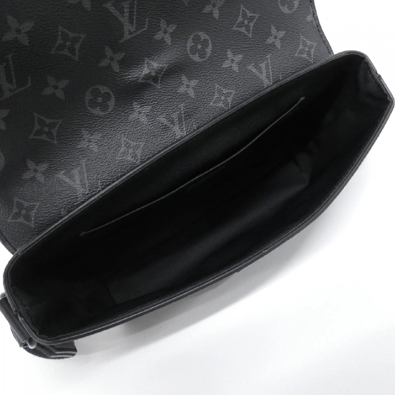 Túi đeo chéo Louis Vuitton Monogram Eclipse S-Cape Messenger M46794 - Hàng hiệu Chính hãng 803274