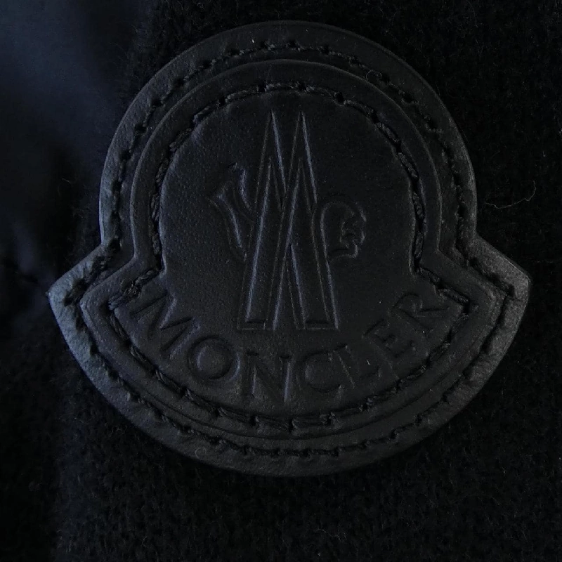 Moncler MONCLER 20919B00004 Áo khoác lông - Hàng hiệu Chính hãng 889502