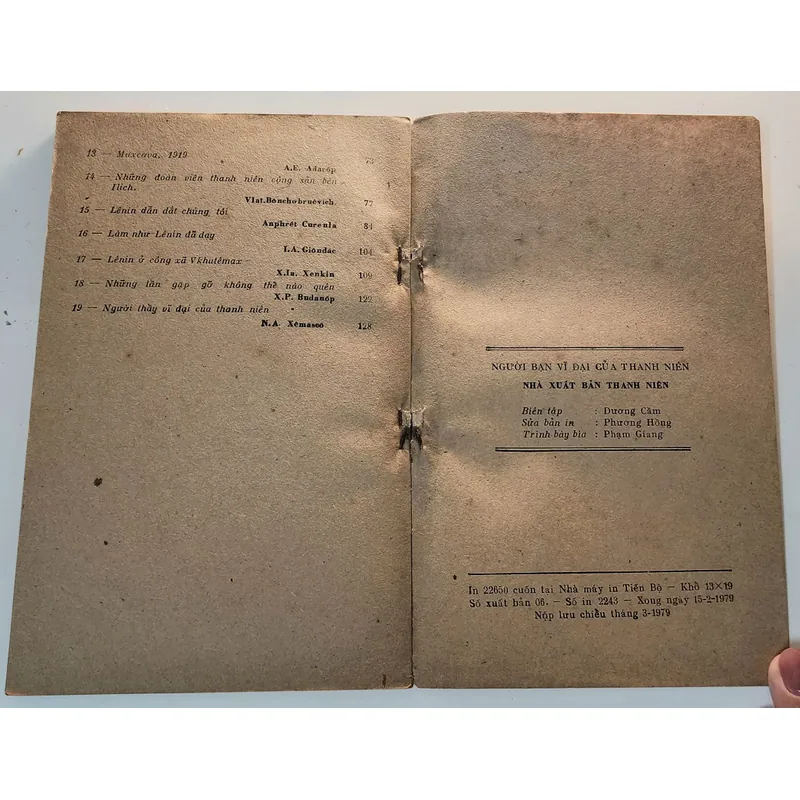 NGƯỜI BẠN VĨ ĐẠI CỦA THANH NIÊN - Hồi ký về Lenin (Dịch giả: Nguyễn Trọng Báu) 713094