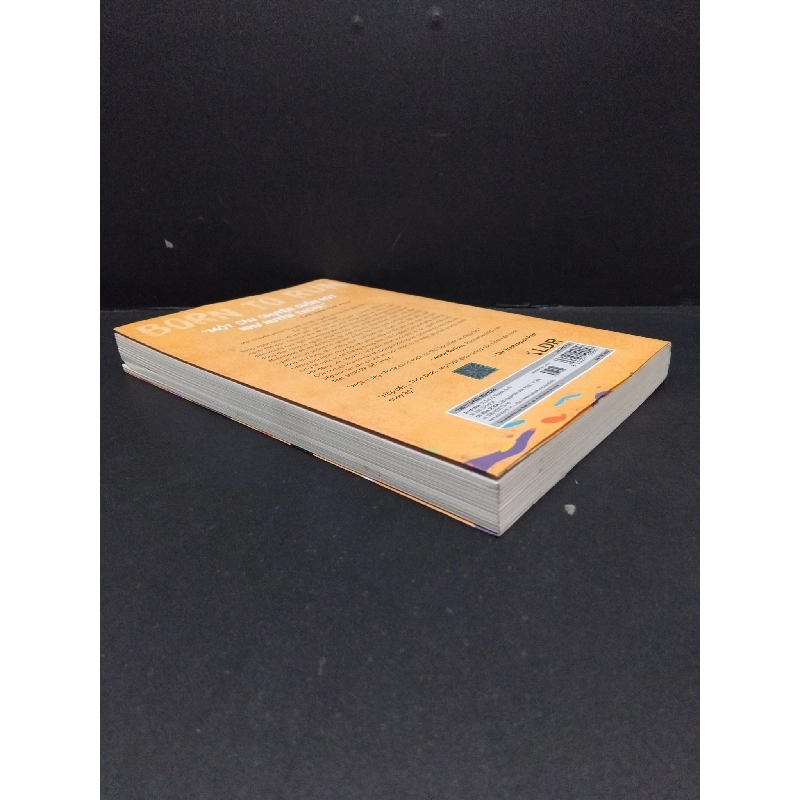 Sinh ra để chạy mới 90% ố nhẹ cong nhẹ góc 2018 HCM1710 Christopher Mcdougall KỸ NĂNG 917767