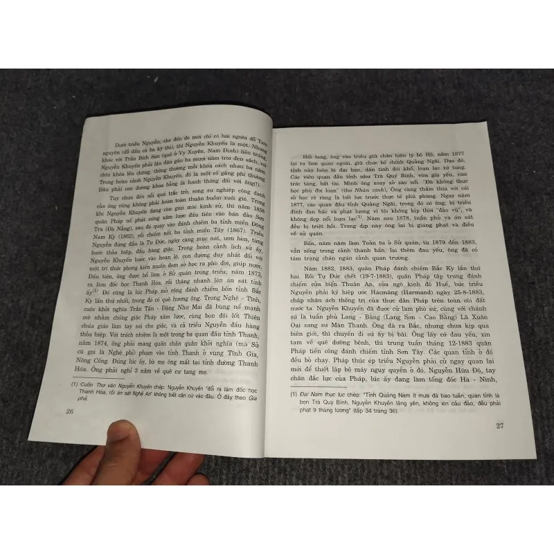 NGUYỄN KHUYẾN TÁC PHẨM 957928