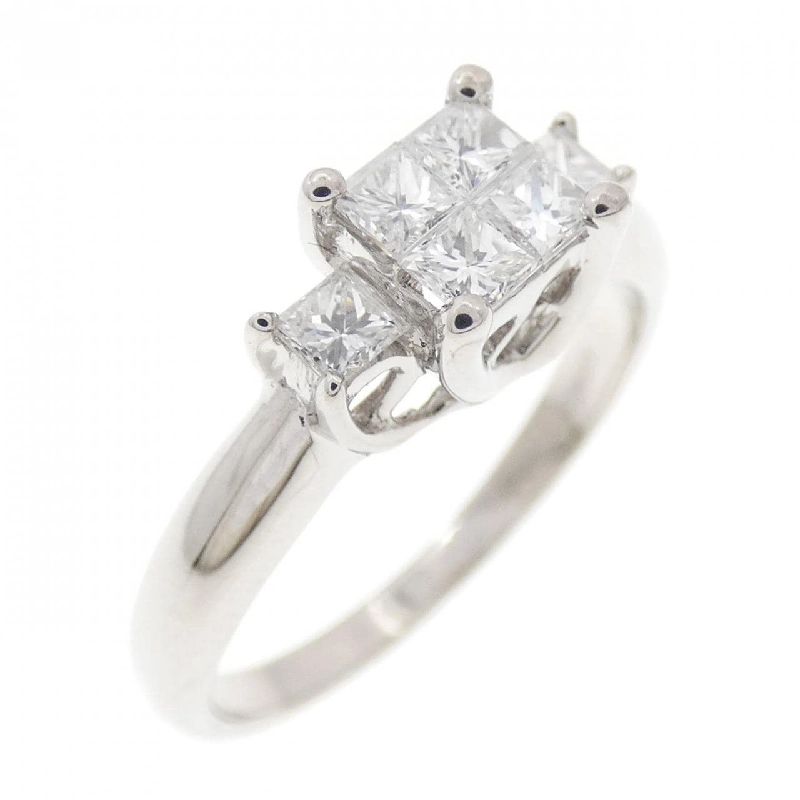 Nhẫn kim cương K18WG 0.52CT 666888