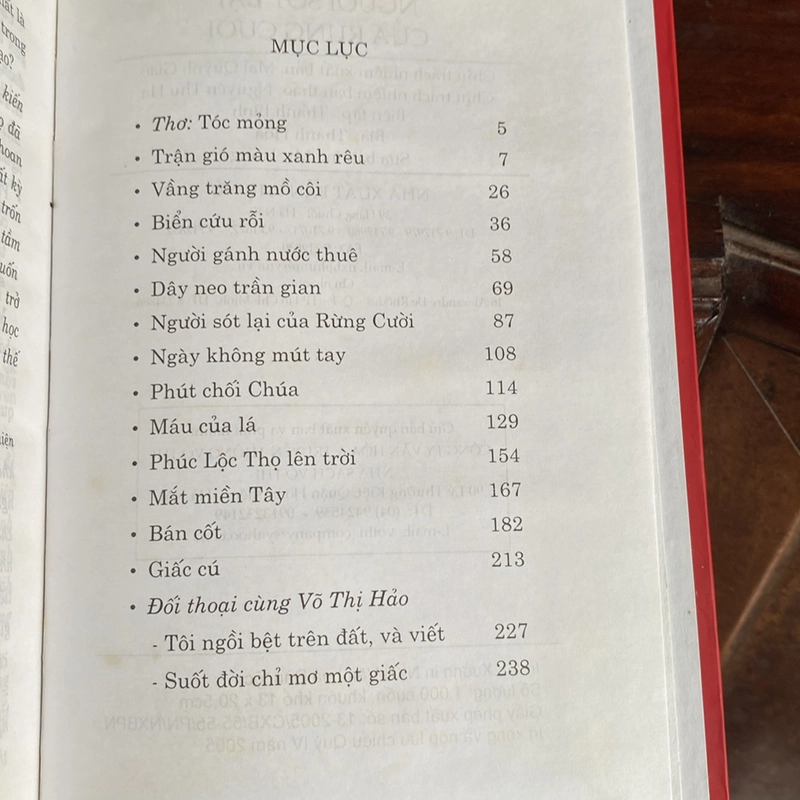 NGƯỜI SÓT LẠI CỦA RỪNG CƯỜI, VÕ THỊ HẢO, bản bìa cứng, có chữ ký tác giả (XB 2005) 502629