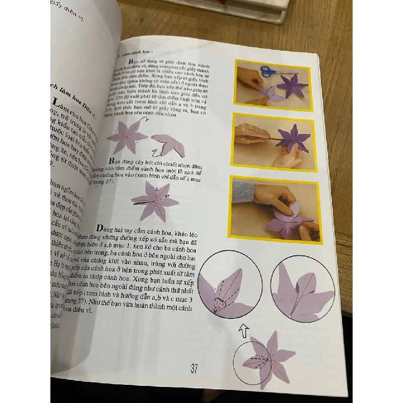 Nghệ thuật làm hoa giấy - Hoàng Văn Quang 537040