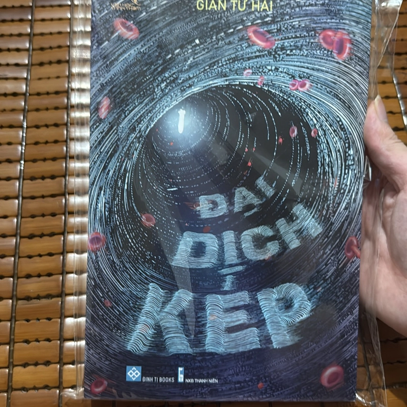 Đại dịch kép - Giản Tư Hải 525769