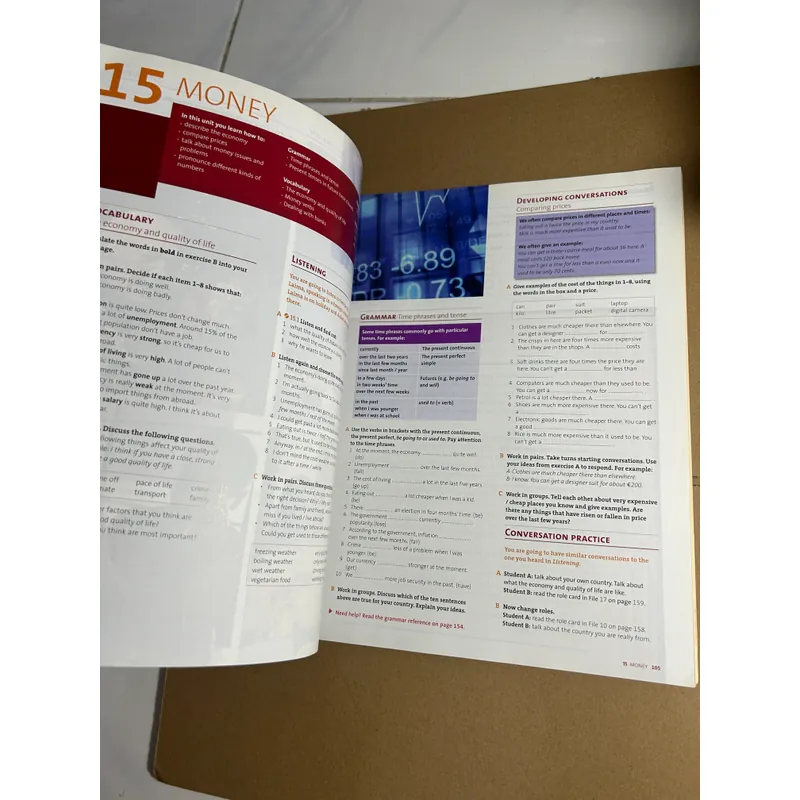 Outcomes Pre-intermediate Student's Book 732249