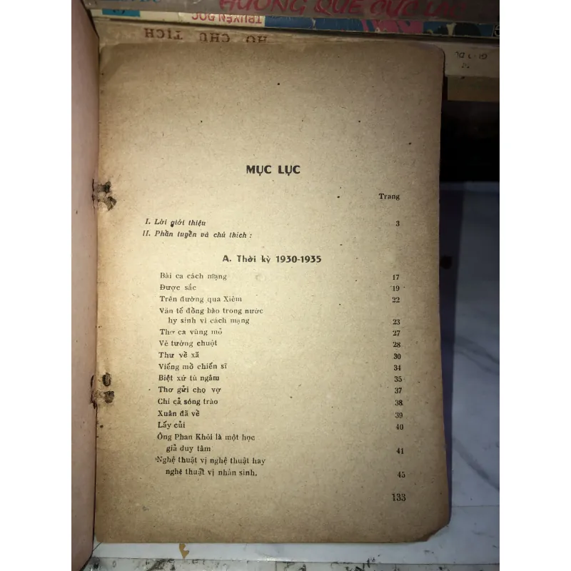 Thơ văn cách mạng 1930 - 1945  1037789