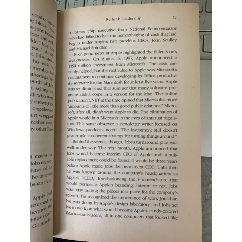 INSIDE APPLE (BÊN TRONG APPLE) - ADAM LASHINSKY 763482