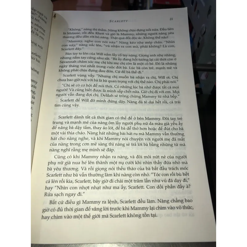 Scarlett - Hậu cuốn theo chiều gió.  - Alexandra Ripley 974189
